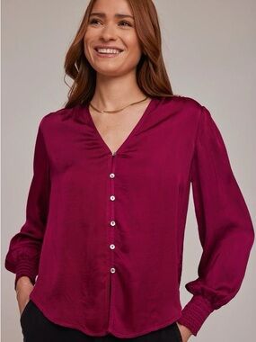 Bella Dahl Smocked Cuff Button Down Blouse Top Shirt Dark Fuschia Size L